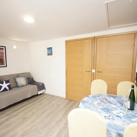 Galija Apartment Punat
